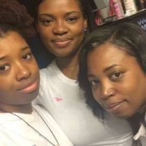 Meet your Posher, Shaneka